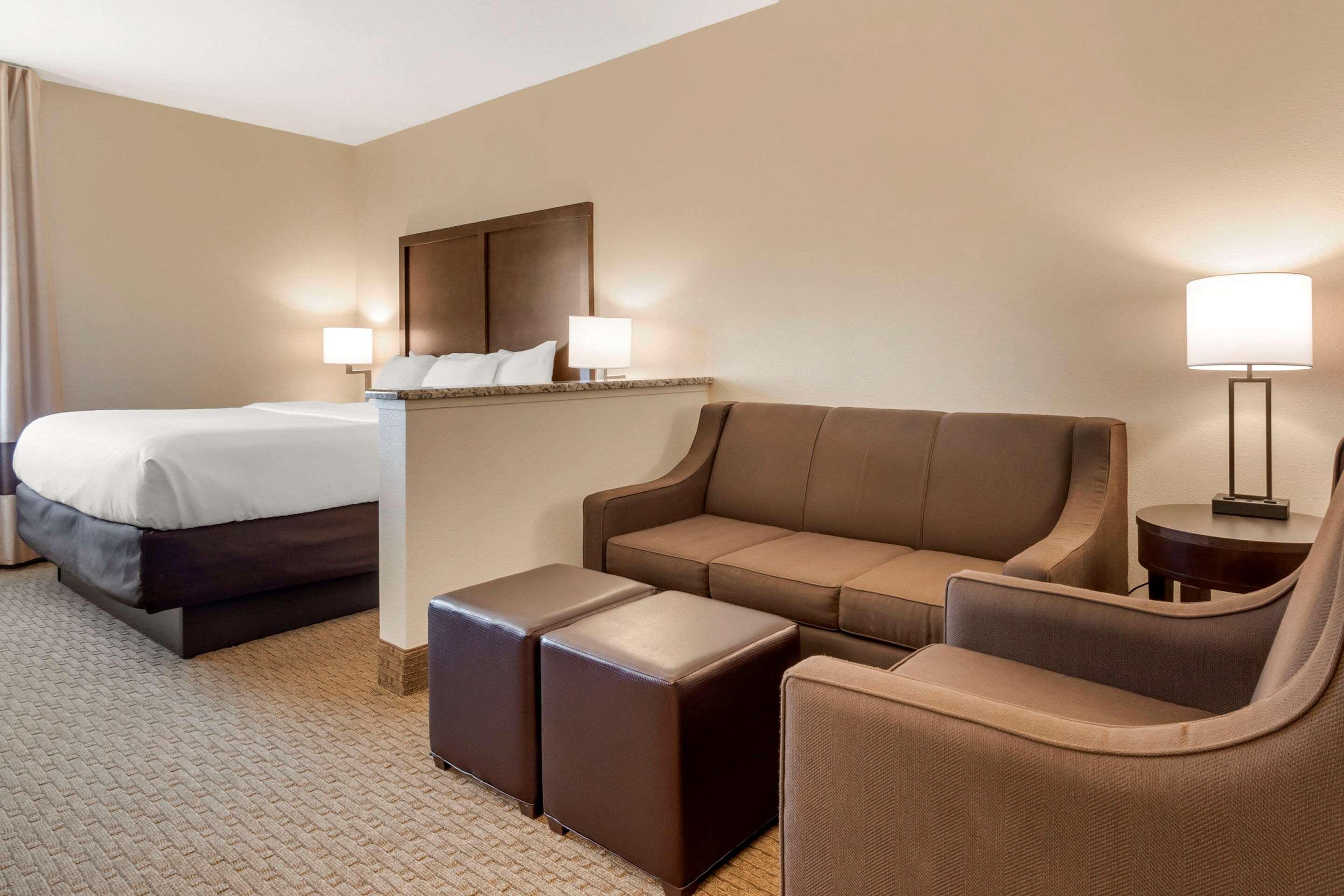 Comfort Inn & Suites Macon Exteriér fotografie